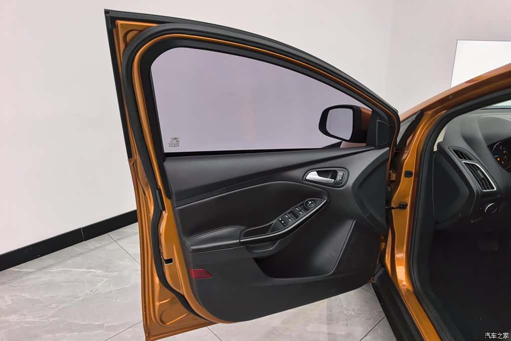 Ford Focus, 2017 7