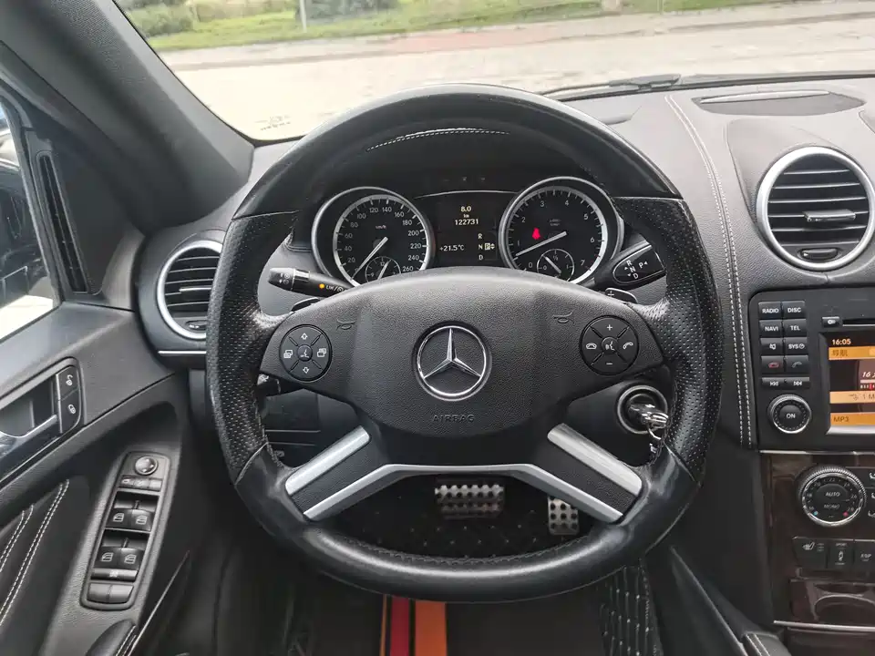 Mercedes-Benz M class