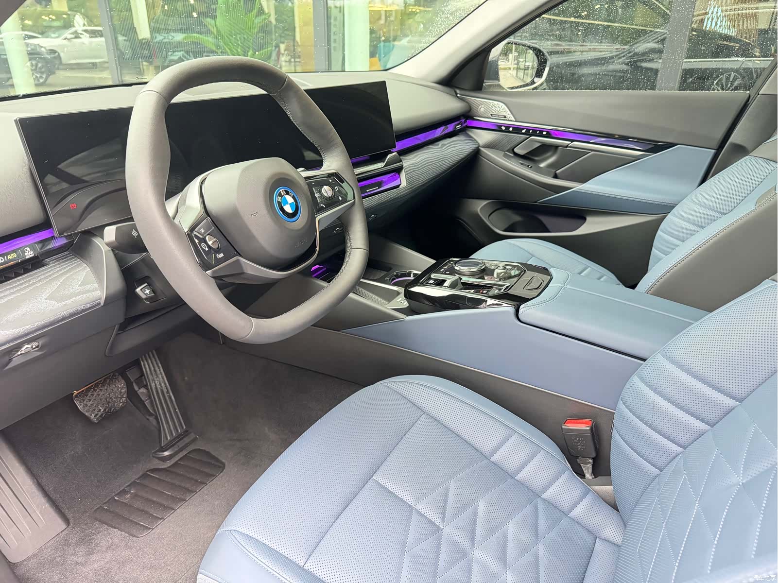 BMW i5, 2024 10