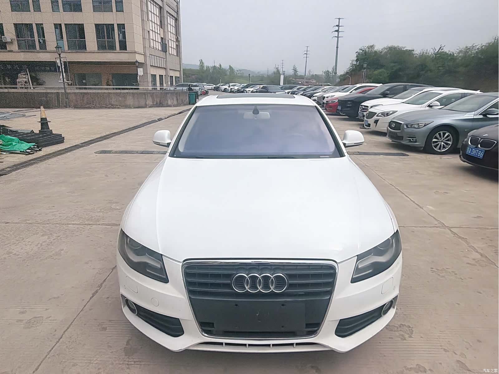 Audi A4L, 2011 3