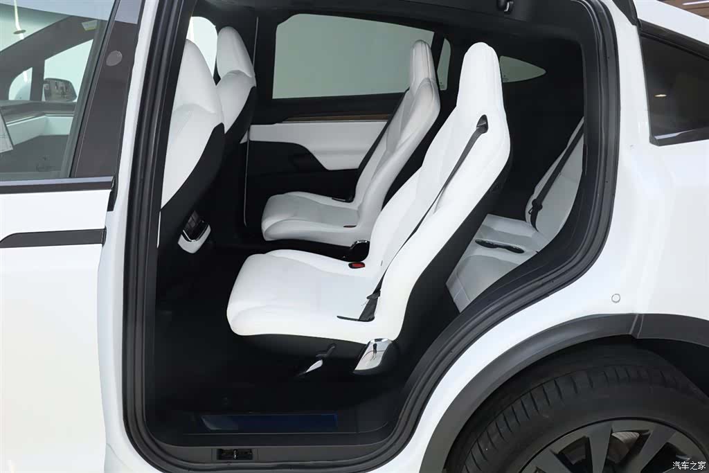 Tesla Model X, 2023 24