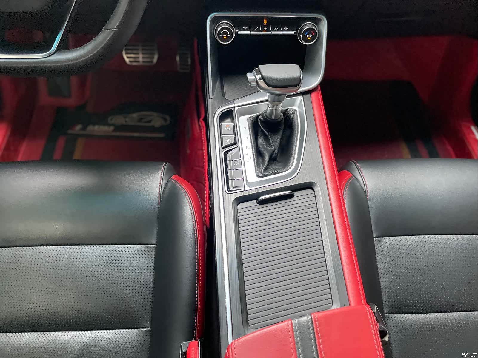 Geely Binray, 2021 15