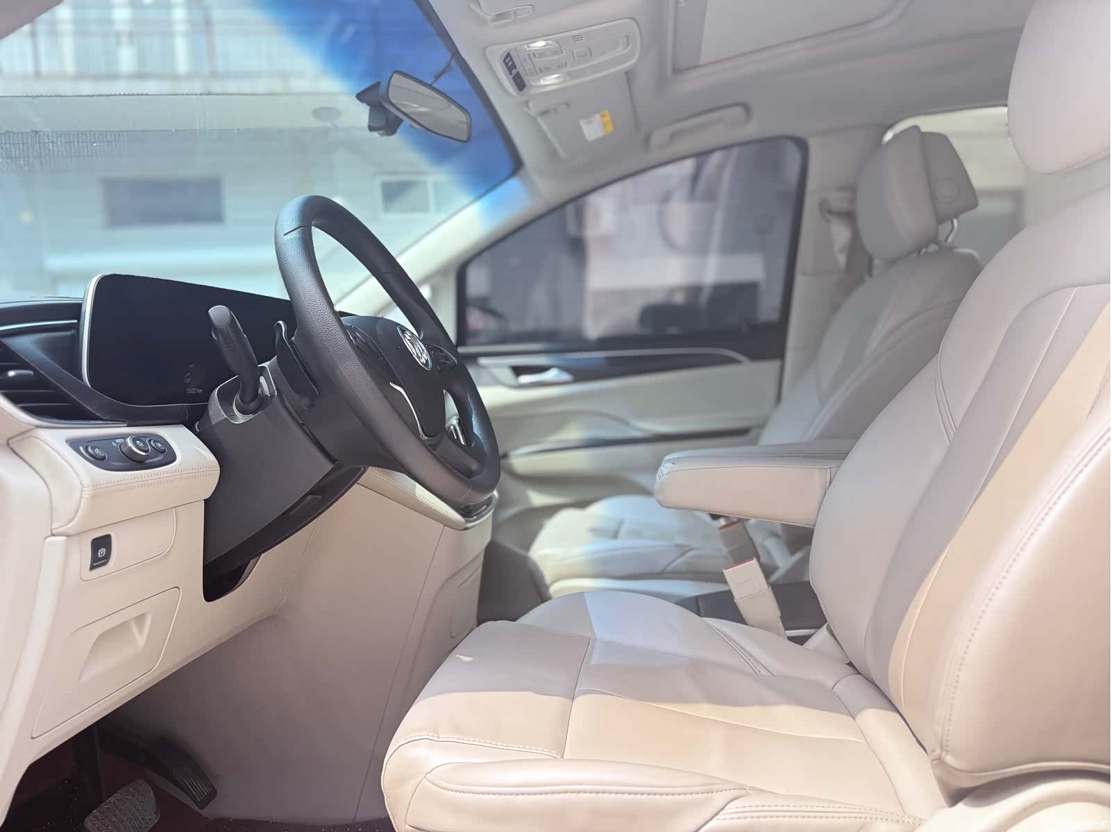 Buick GL8, 2023 11