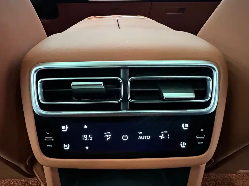 Li Auto Ideal L6