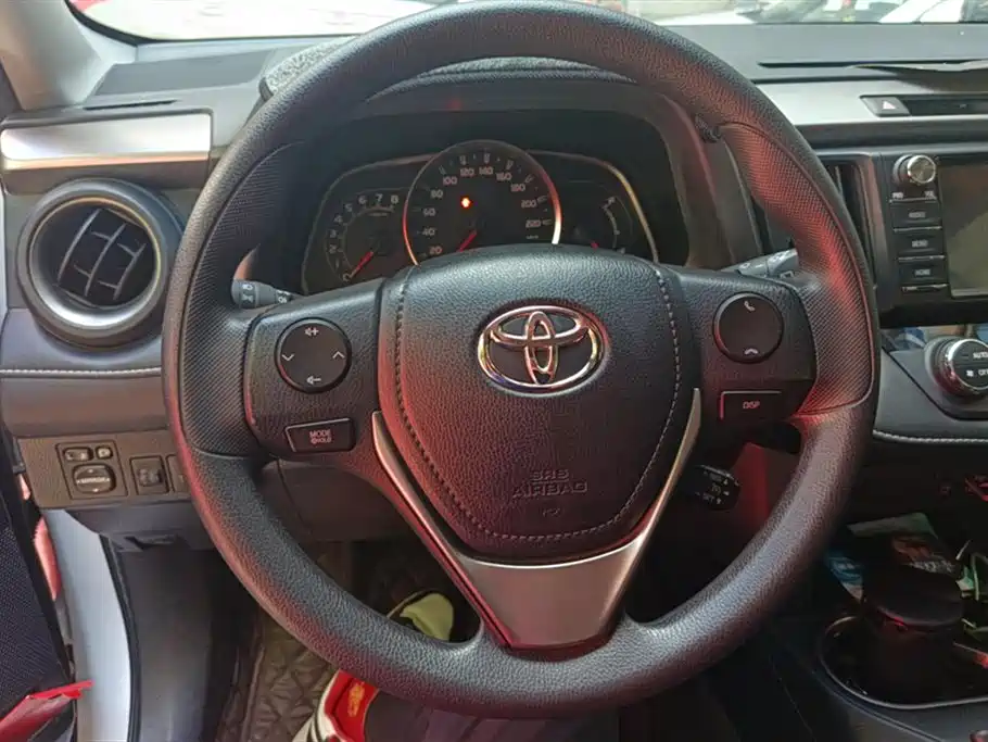 Toyota RAV4 Rongfang