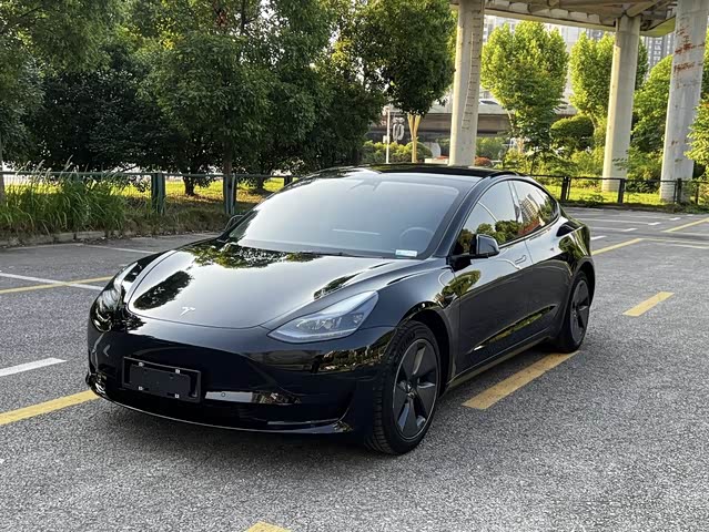 Model 3 2022款 后轮驱动版