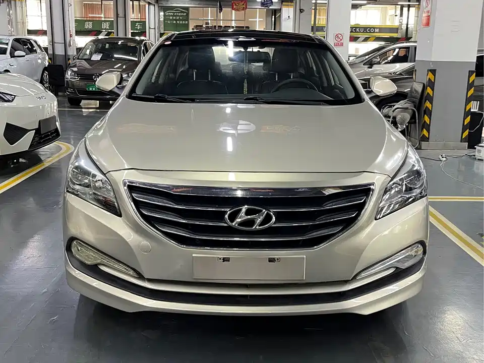 Hyundai Name picture