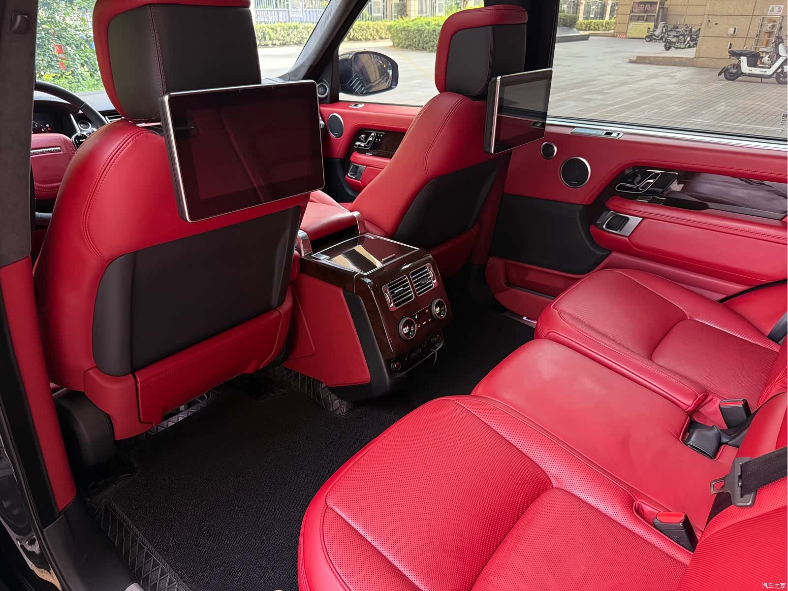 Land Rover Range Rover, 2020 11