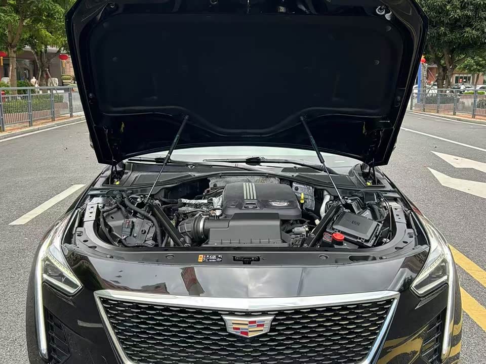 Cadillac CT6