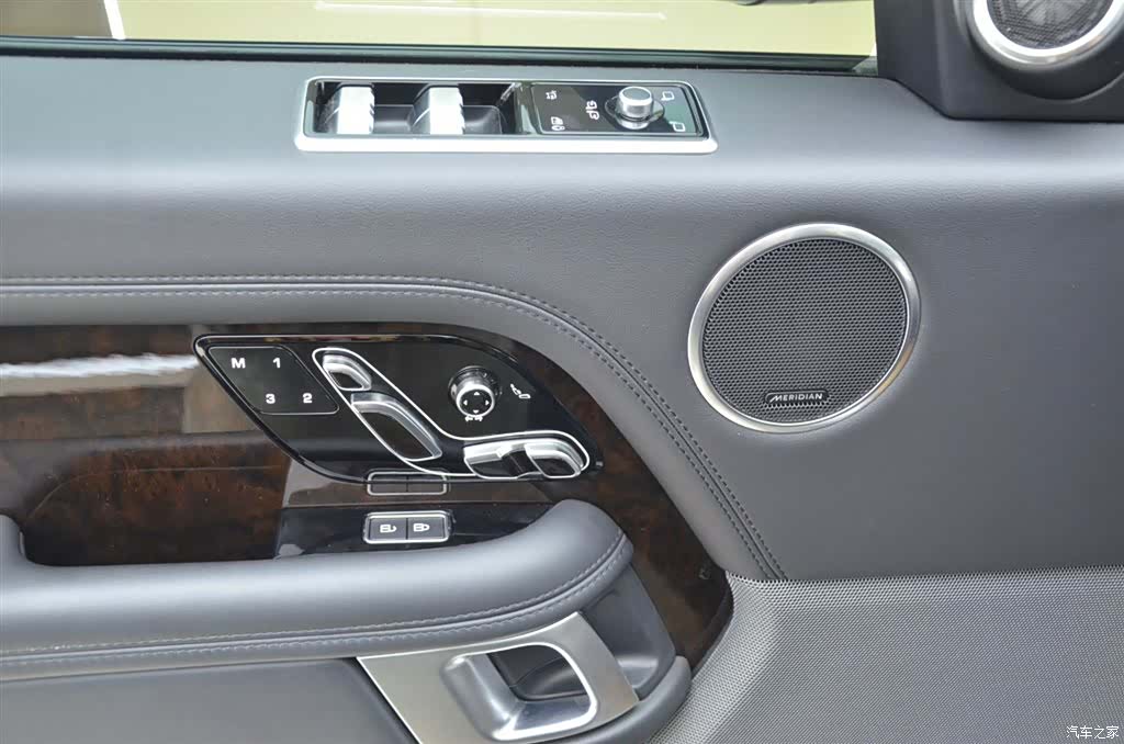 Land Rover Range Rover, 2022 13