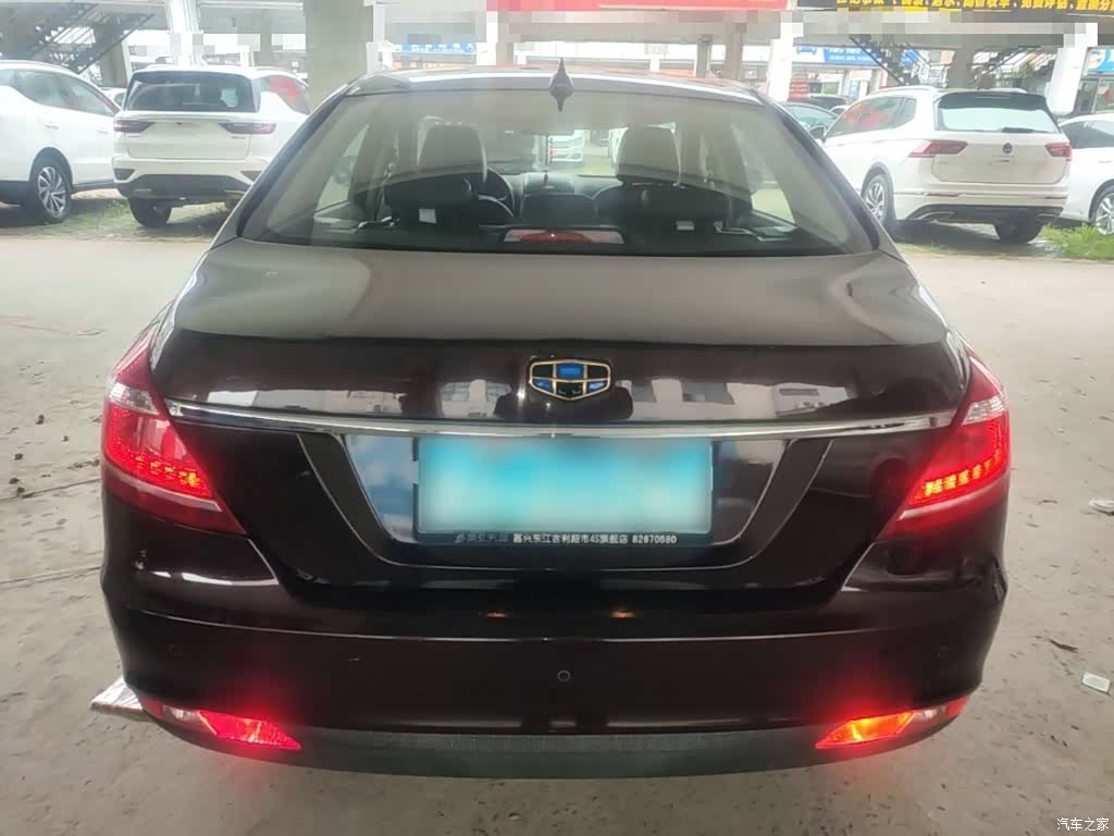 Geely Emgrand, 2016 4