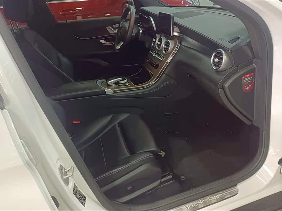 Mercedes-Benz GLC Mercedes-Benz GLC