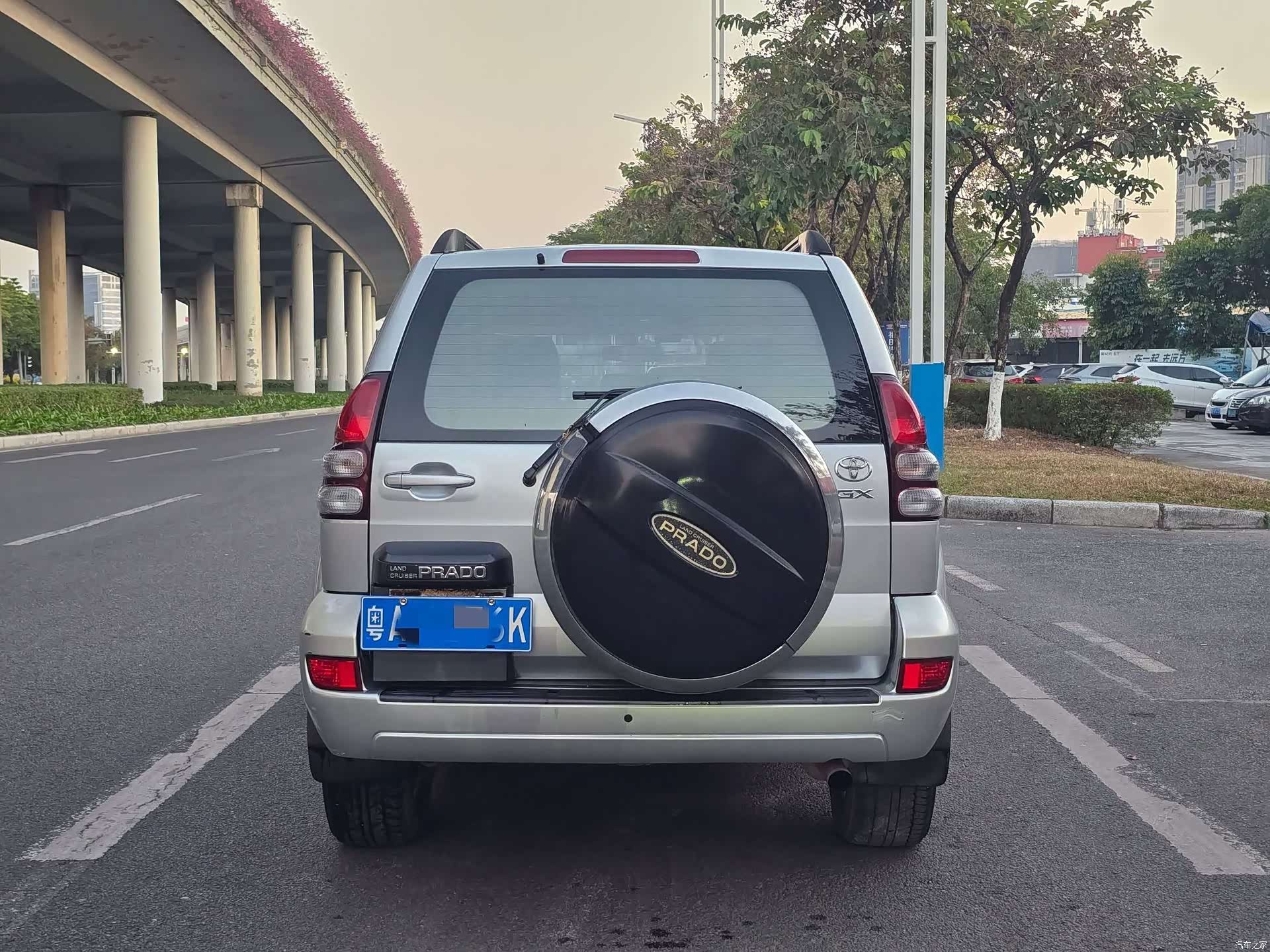 Toyota Prado, 2005 24