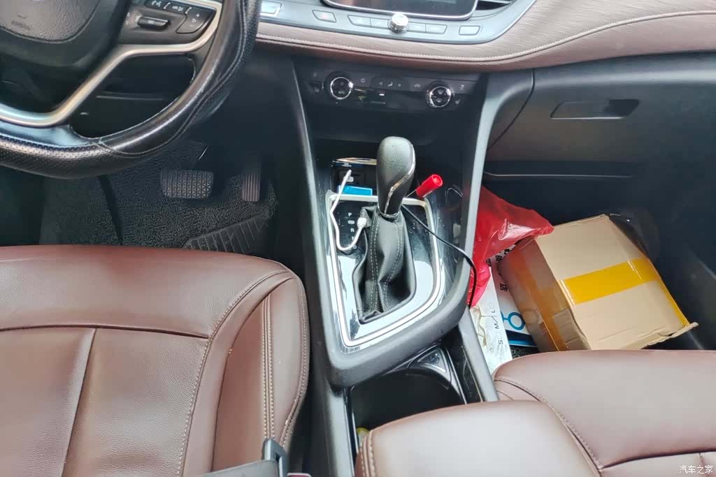 Buick GL6, 2018 16