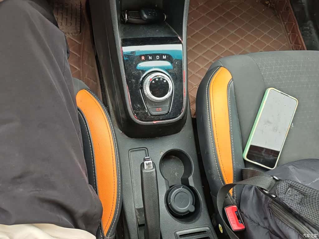 Wuling 310, 2017 14