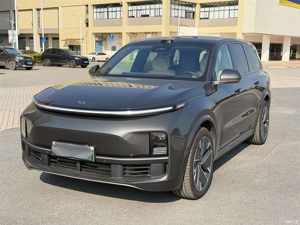 Li Auto L9, 2025 1