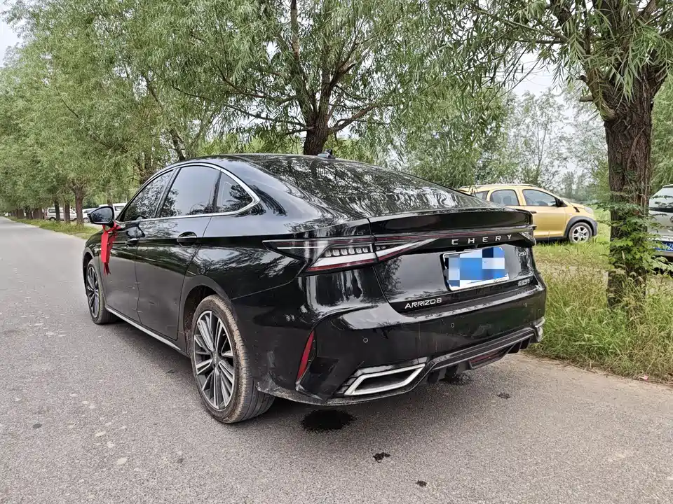 Chery Arrizo 8
