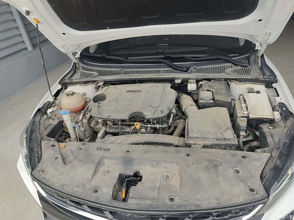 Geely Binray, 2023 20