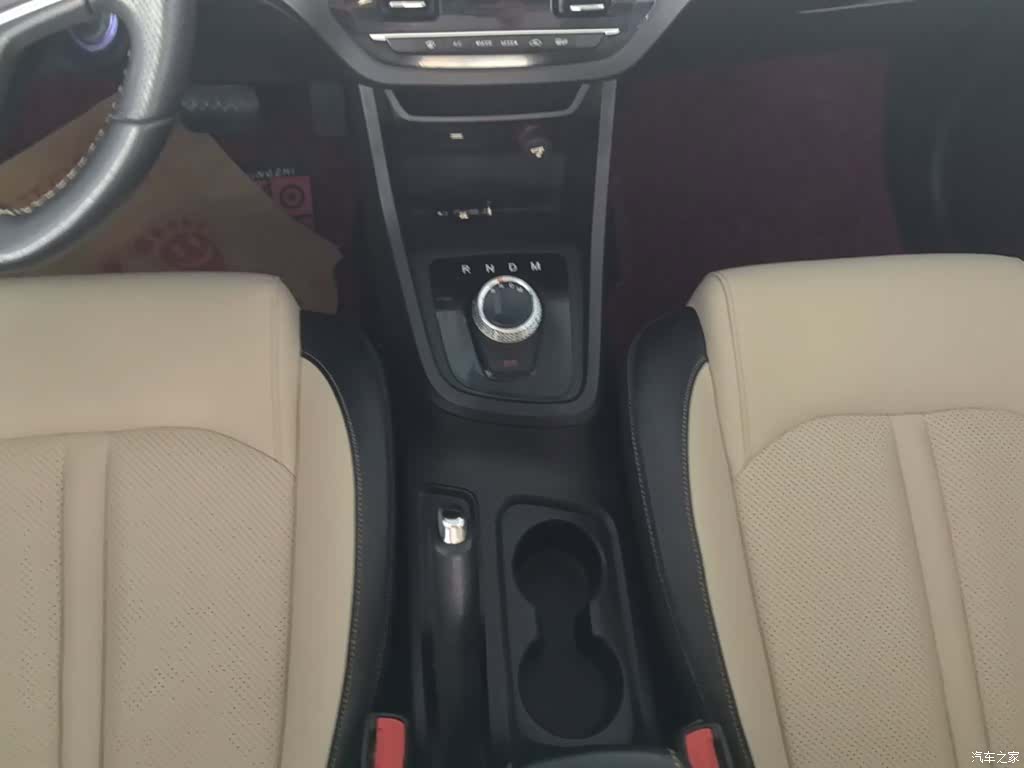 Wuling 360, 2018 14