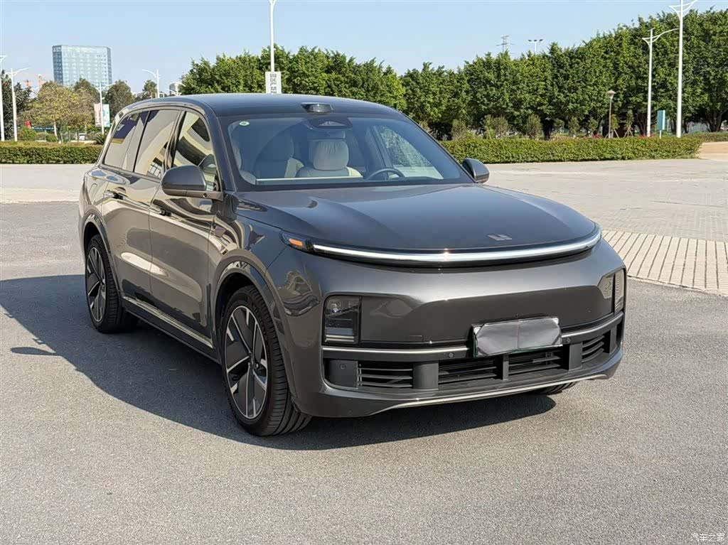 Li Auto L9, 2025 3