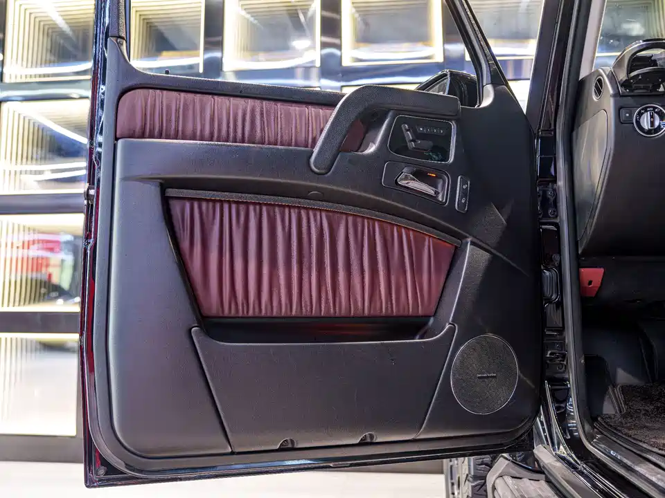 Mercedes-Benz G-class