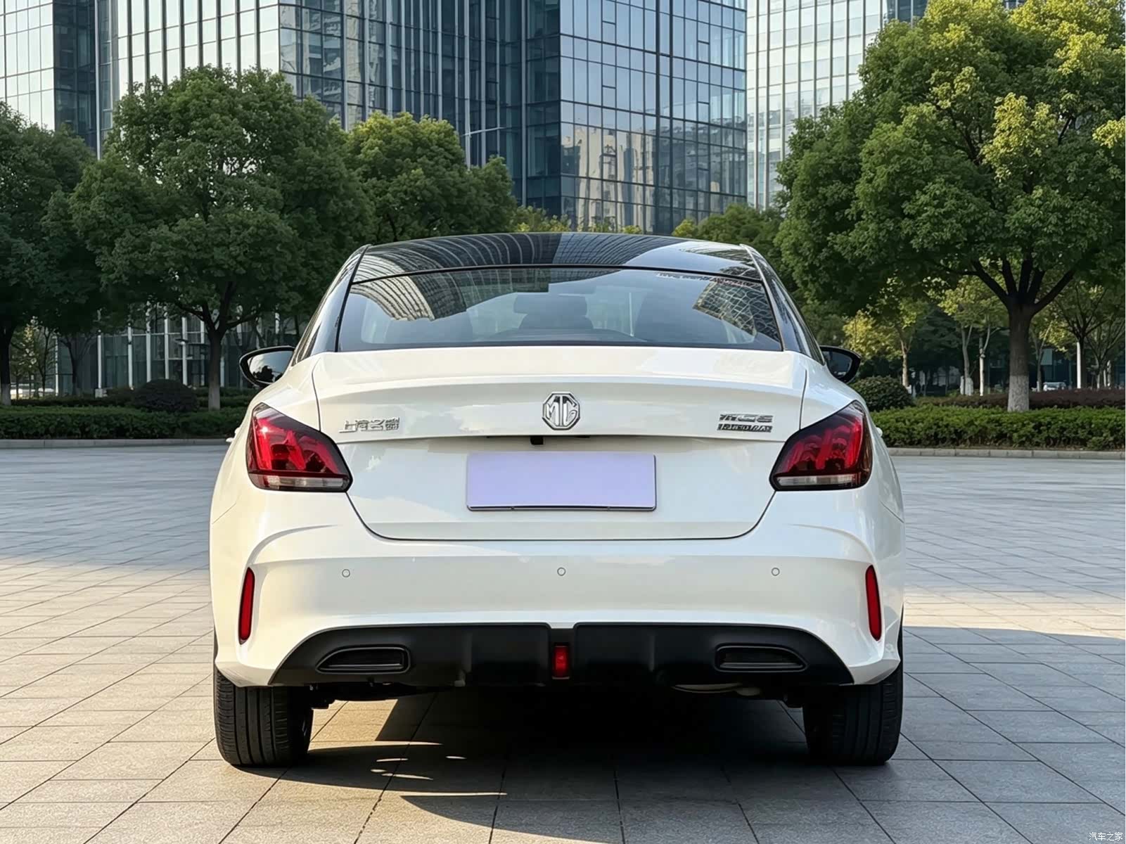 MG MG5, 2021 8