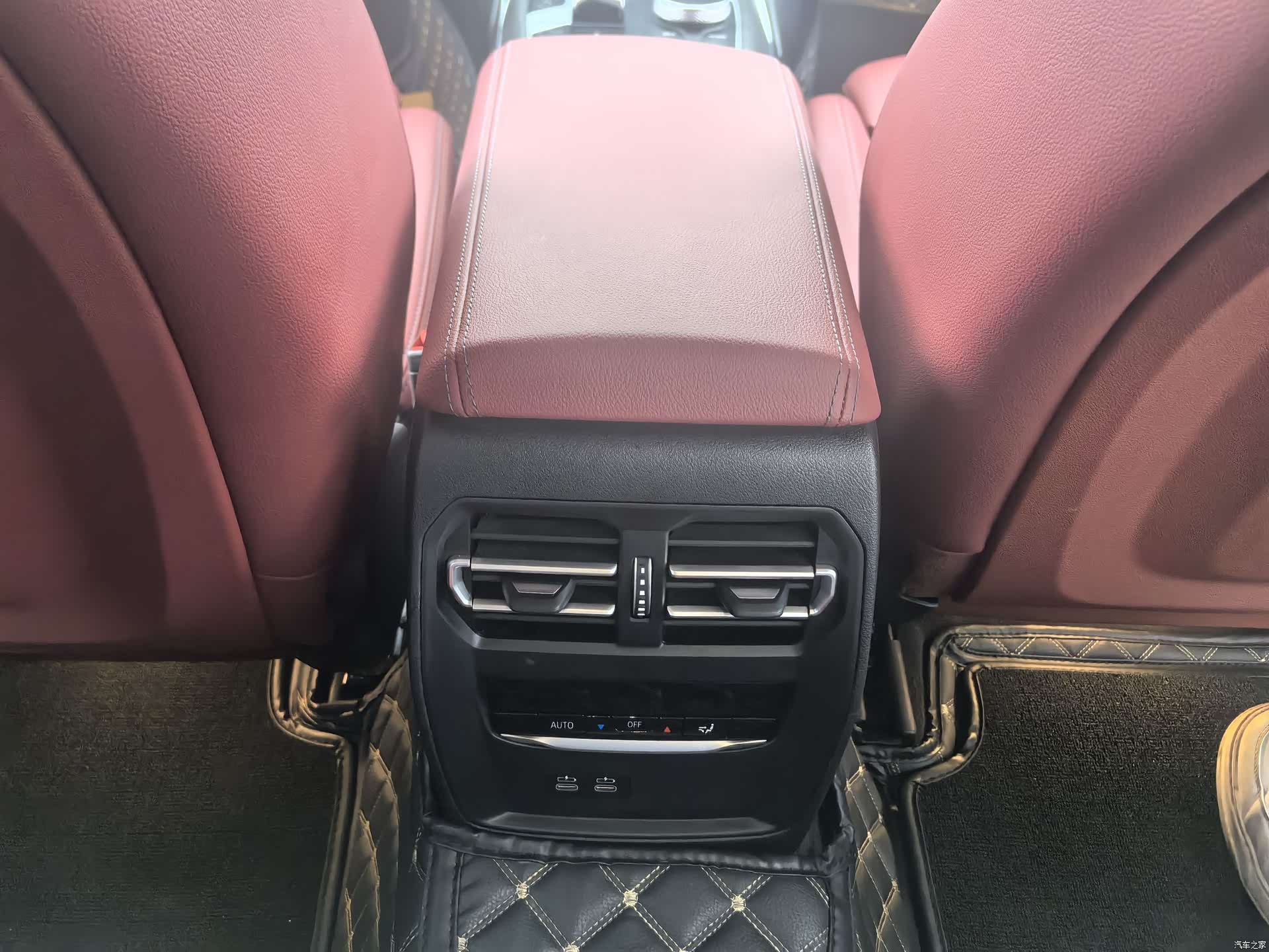 BMW 3 Series, 2024 11