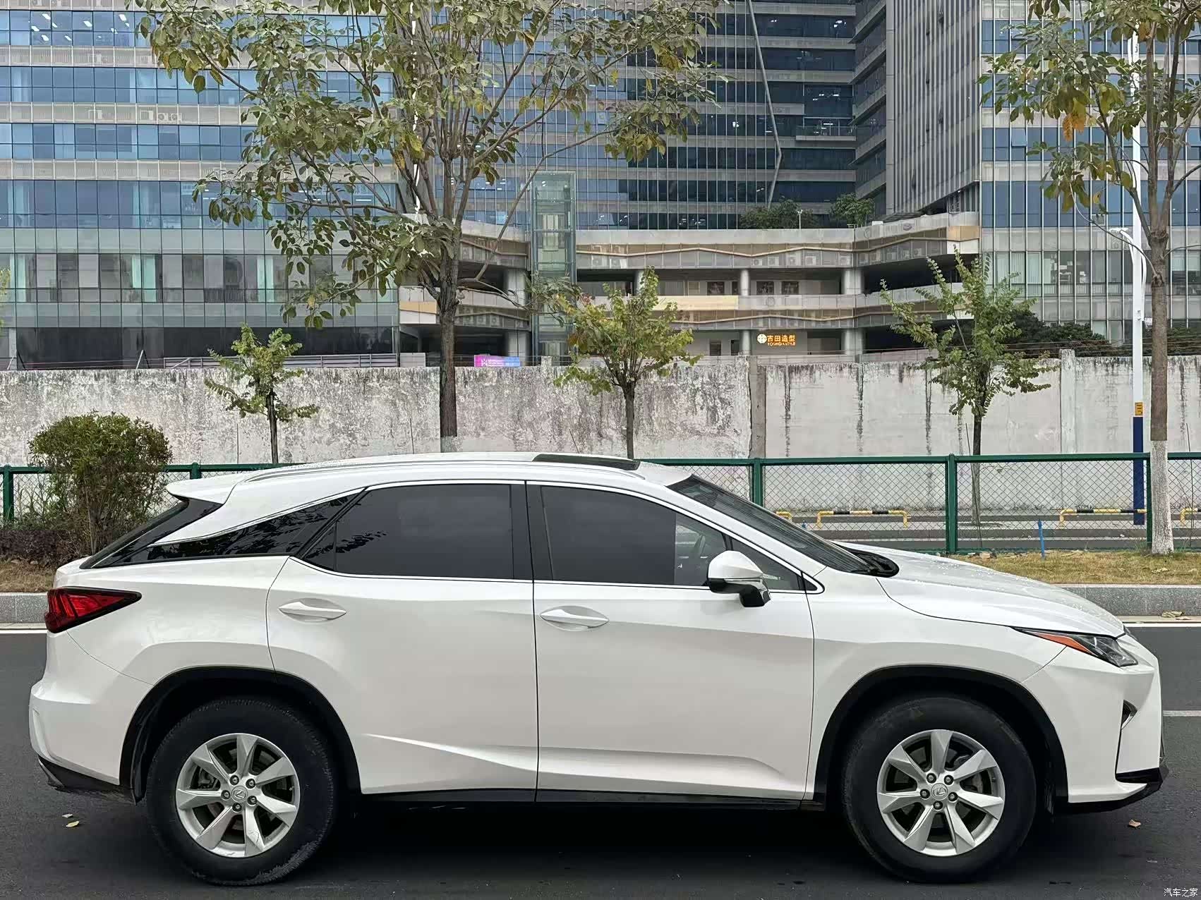 Lexus RX, 2017 4