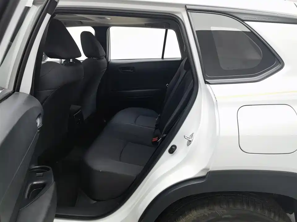 Toyota Corolla Sharp amplifier