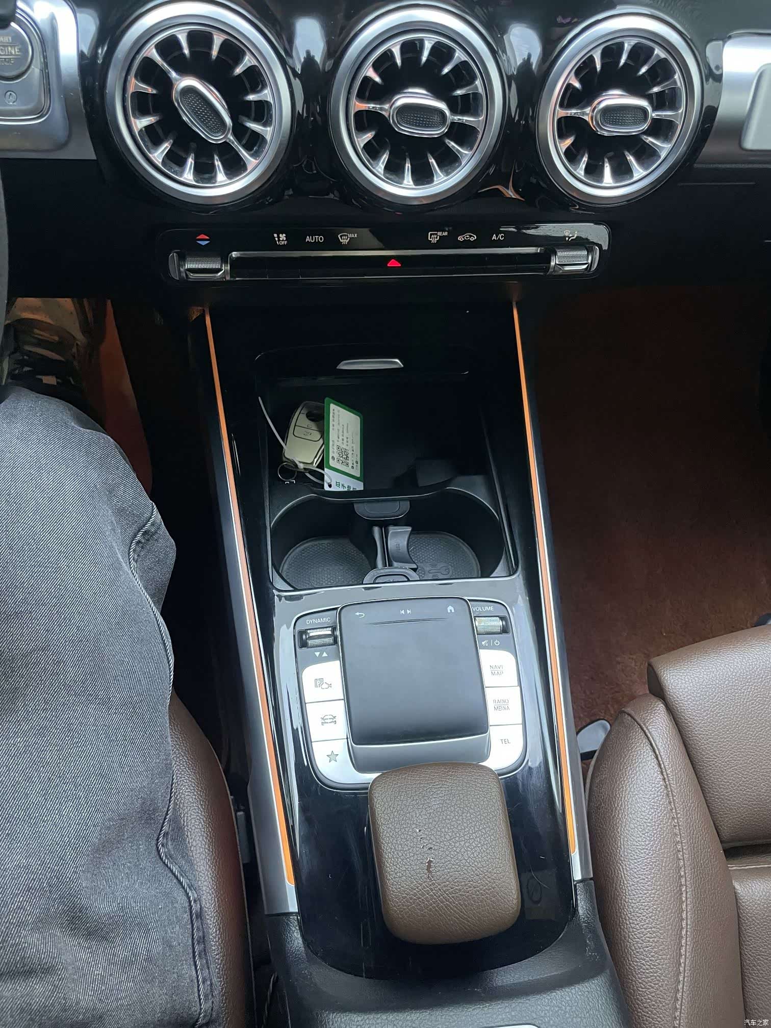 Mercedes-Benz GLB, 2021 15