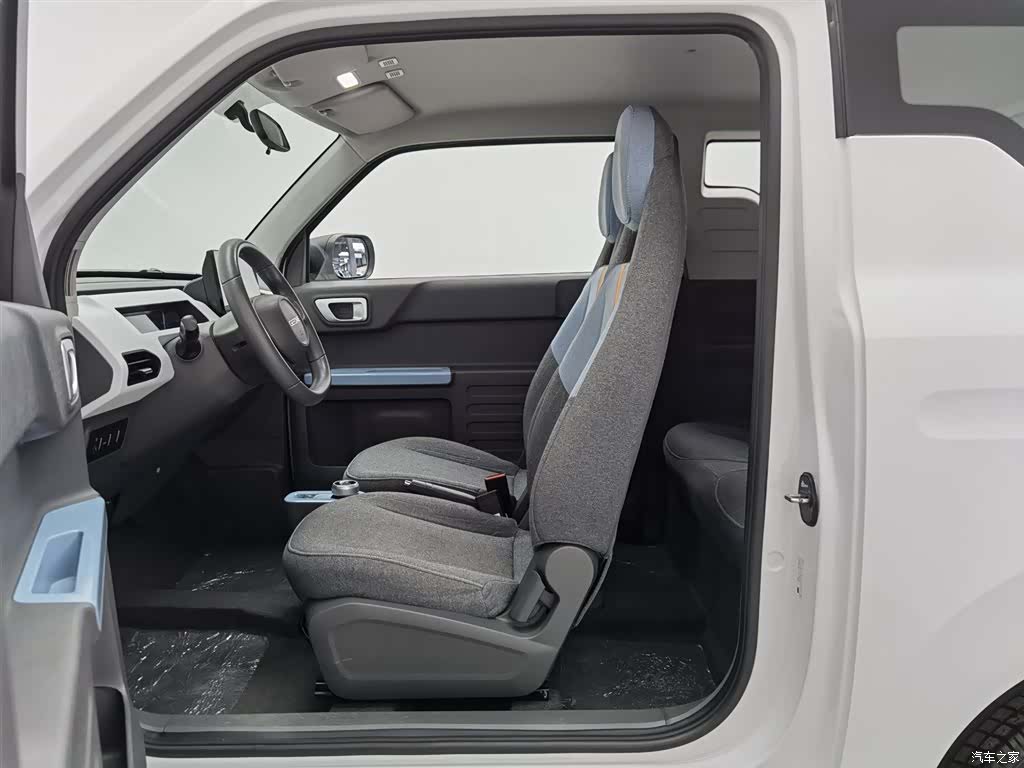 Geely Panda, 2023 10