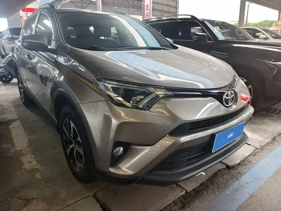 Toyota RAV4 Rongfang