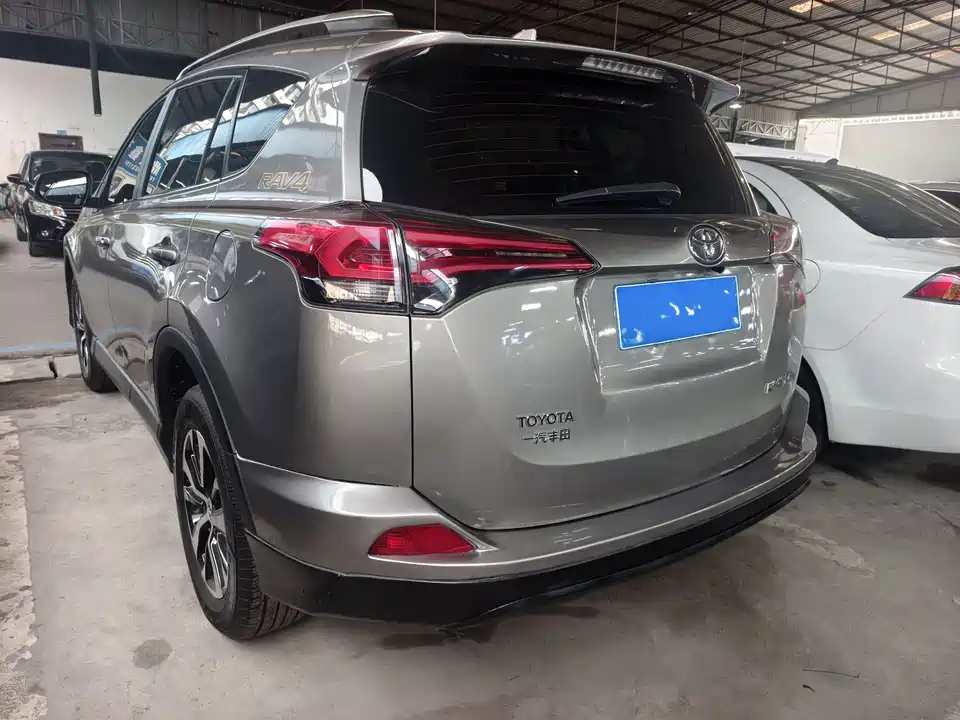 Toyota RAV4 Rongfang
