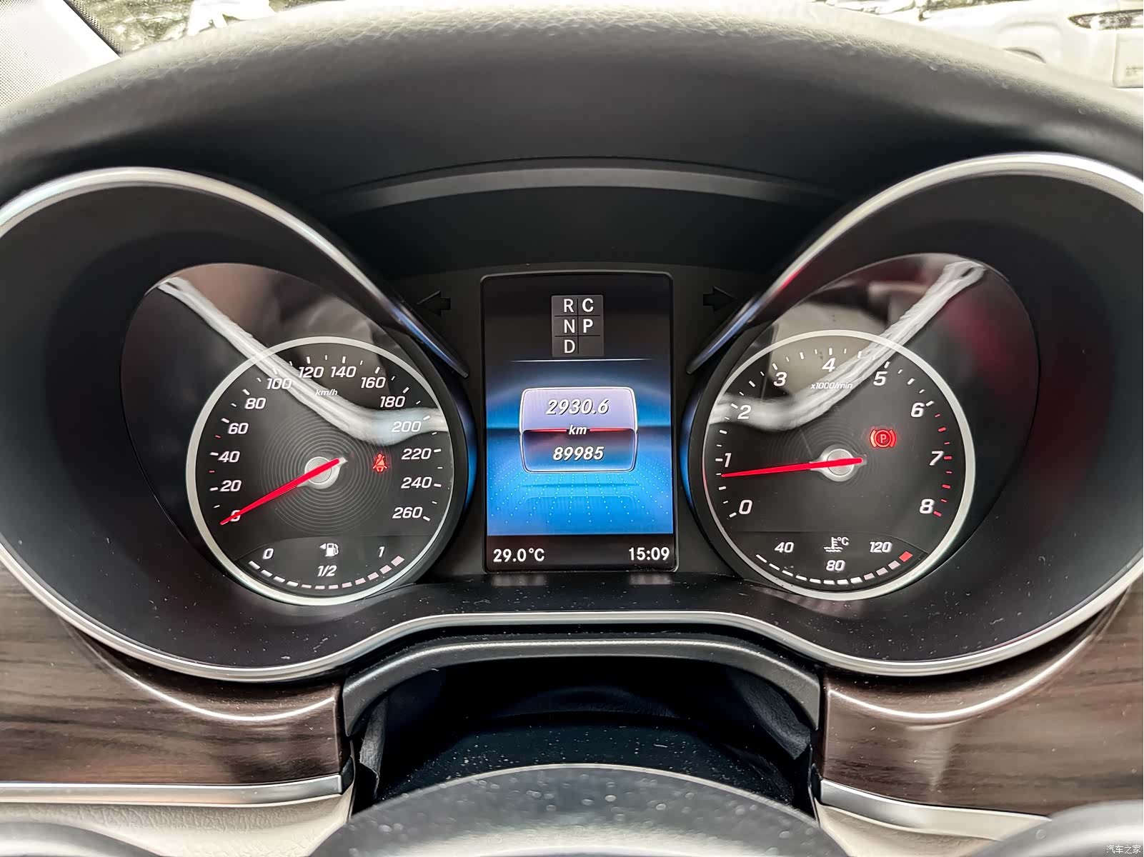 Mercedes-Benz V-Class, 2021 3