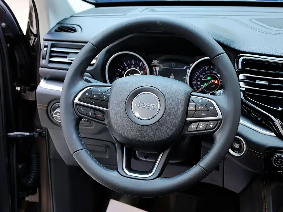 Jeep Grand Commander