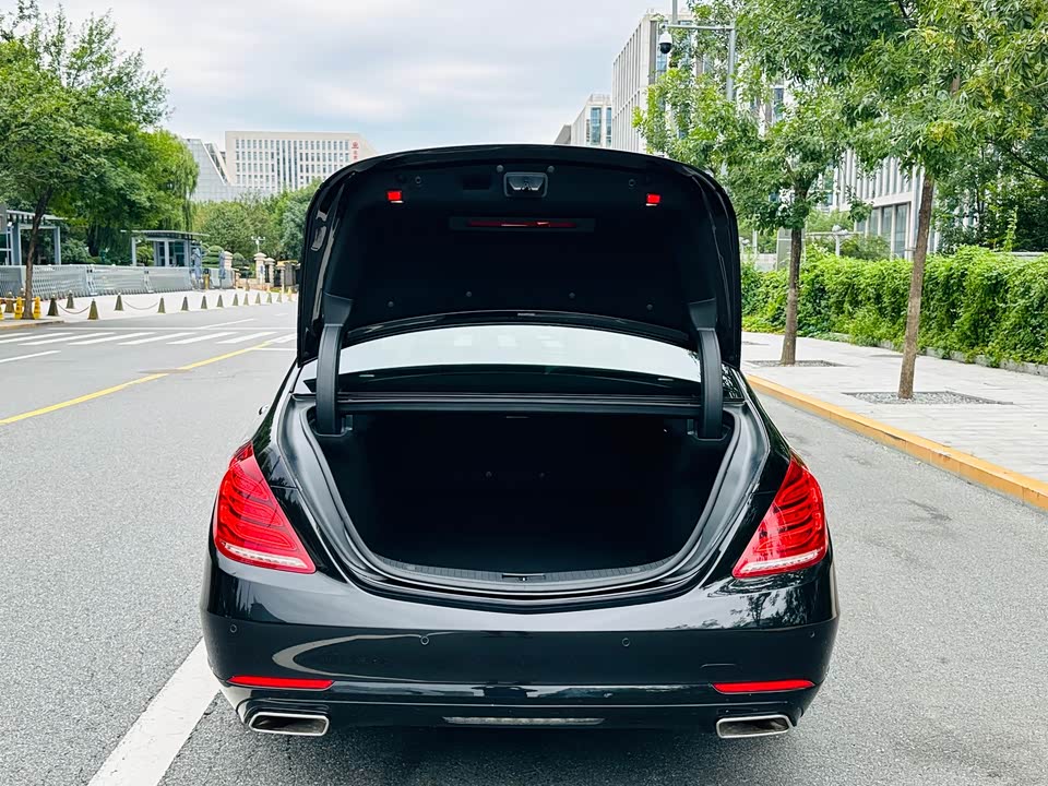 Mercedes-Benz S-class