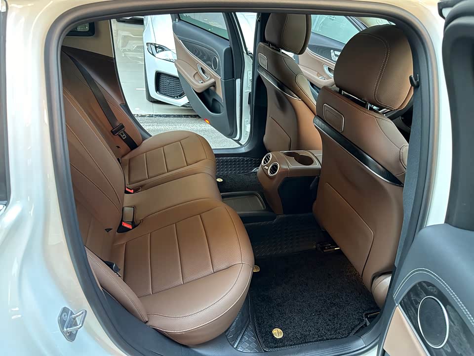 Mercedes-Benz E-class Mercedes-Benz E-class