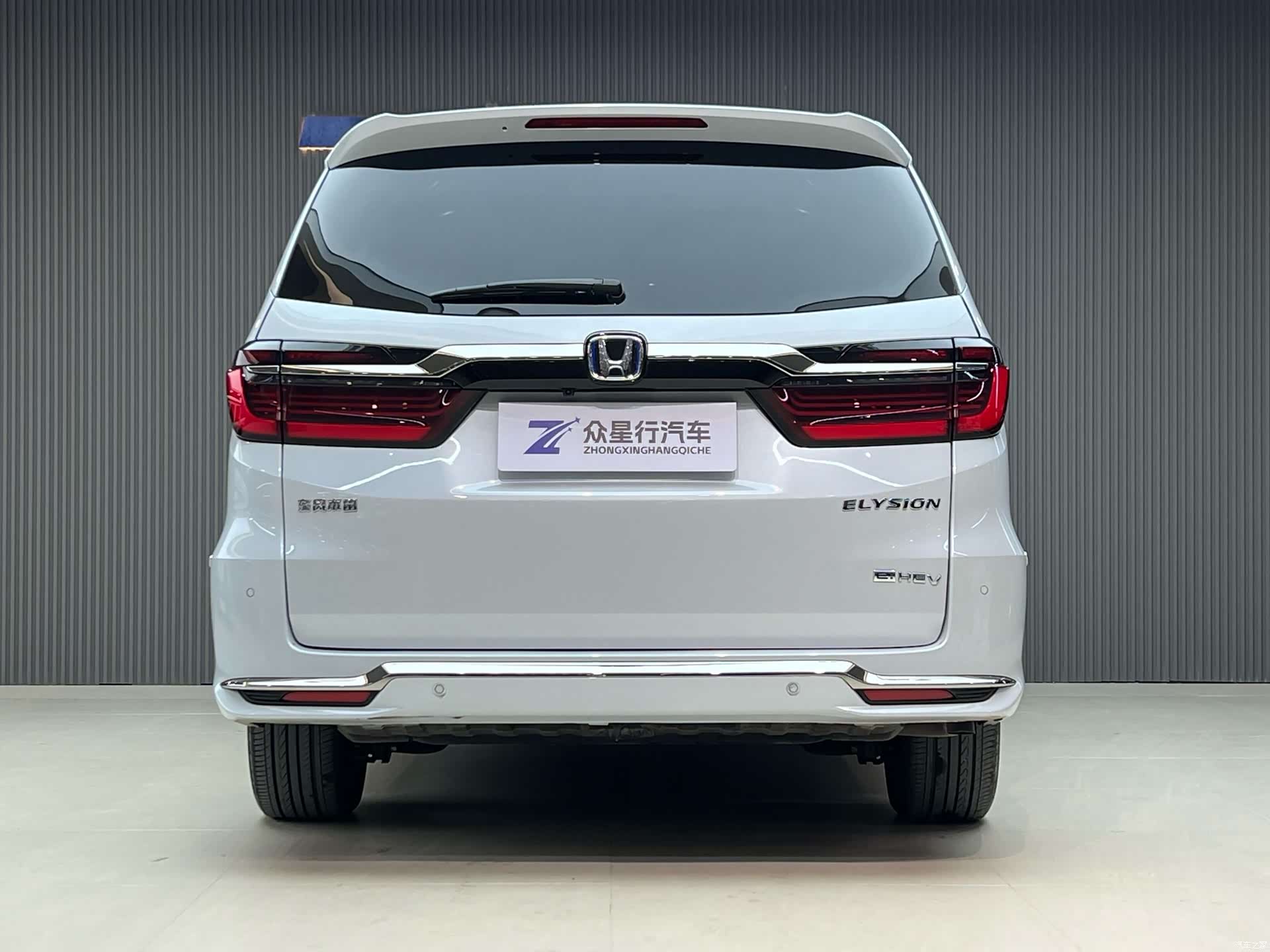 Honda Elysion, 2024 3