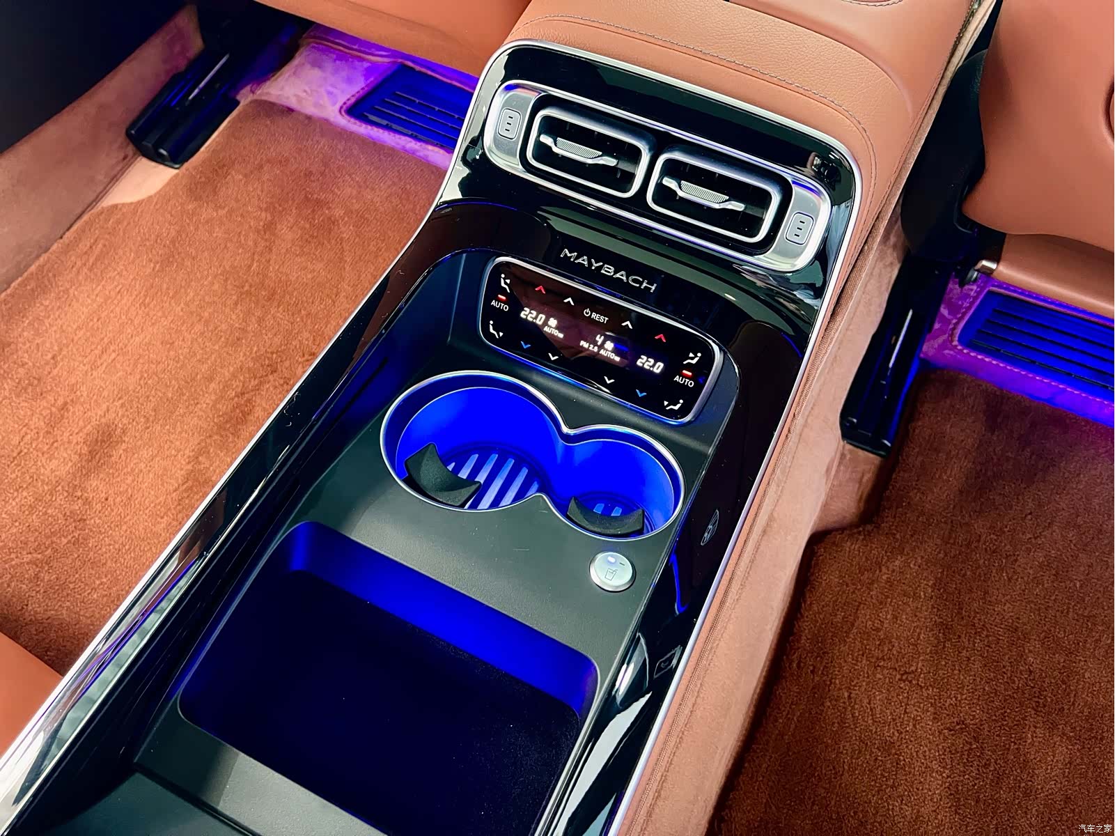 Maybach S-Class, 2023 21