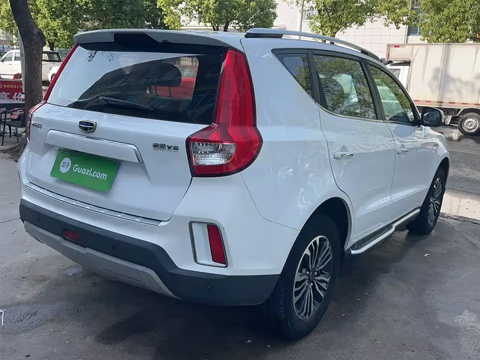 Geely Vision X6
