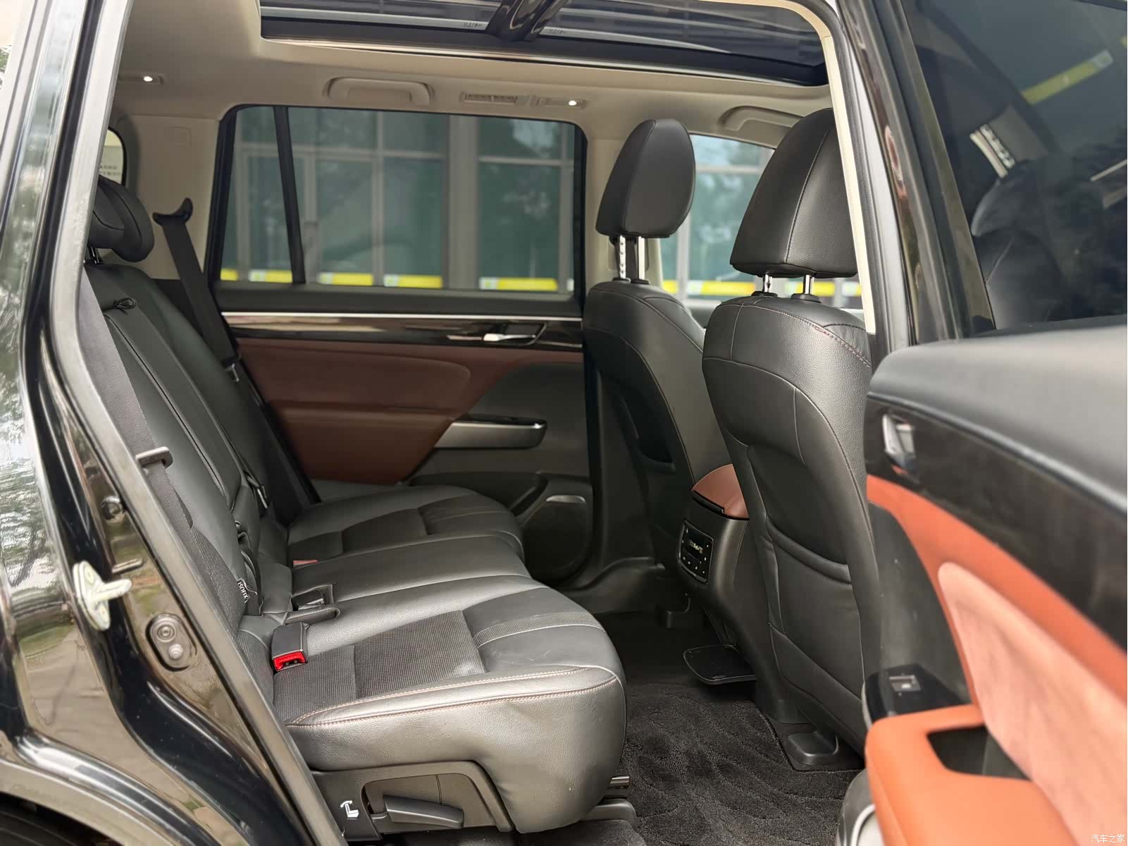 Trumpchi GS8, 2017 6