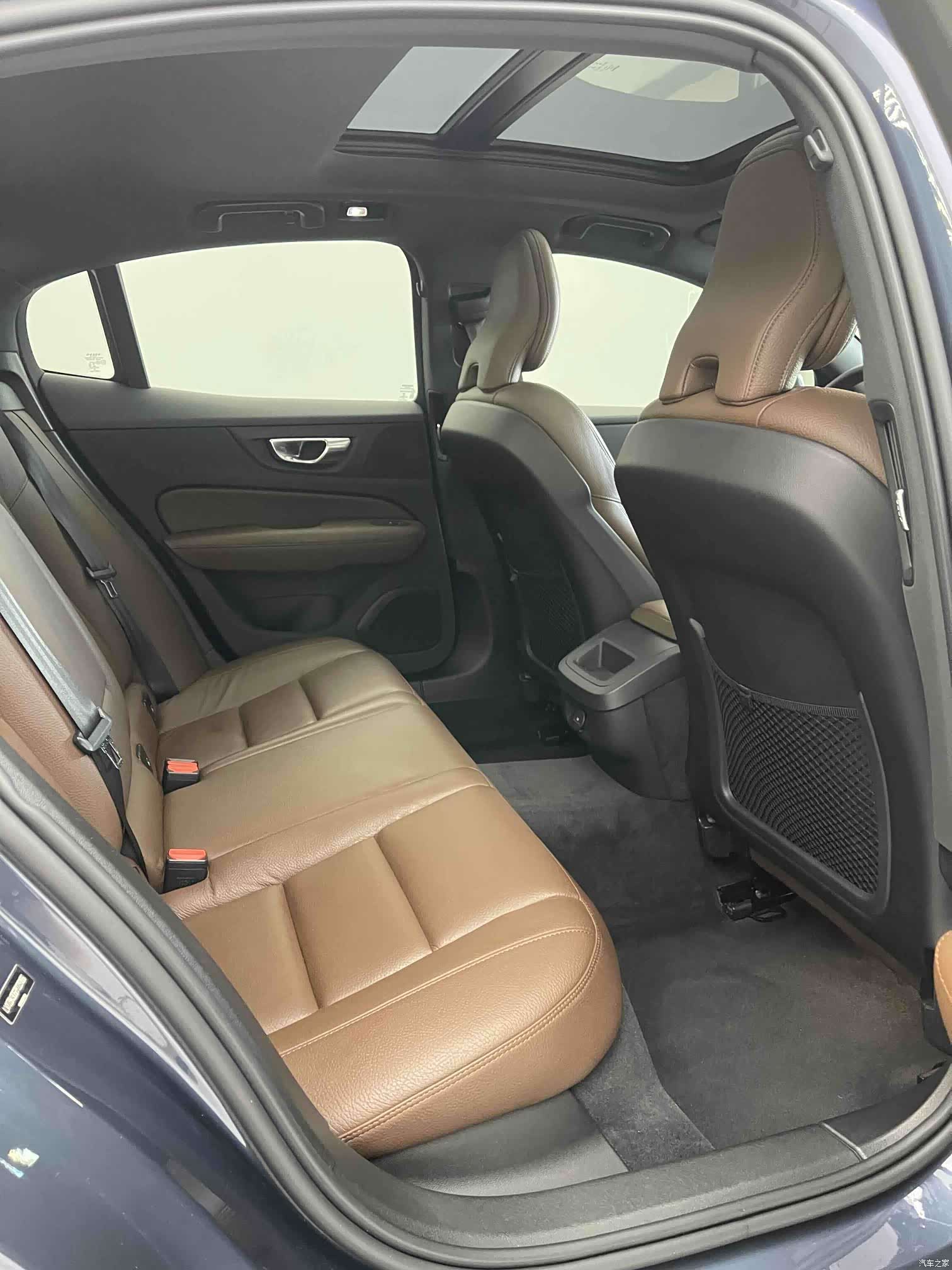 Volvo S60, 2023 23