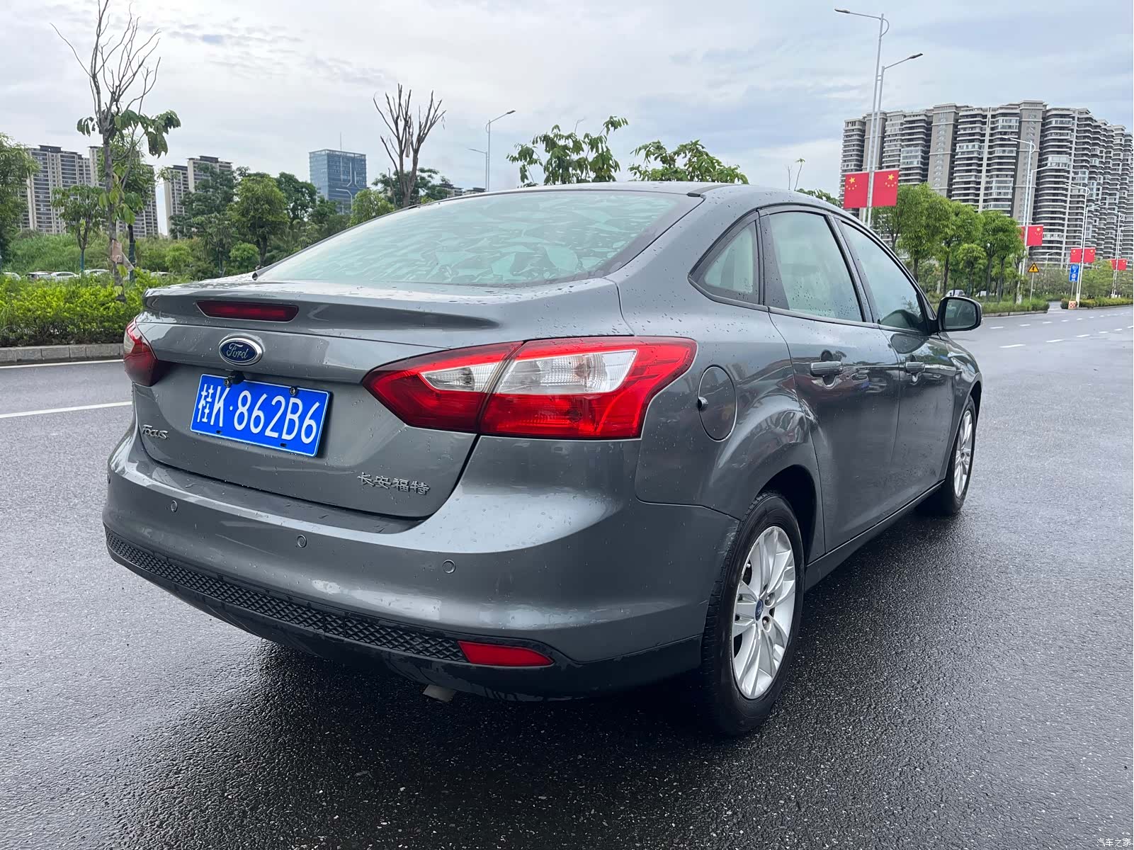 Ford Focus, 2013 7