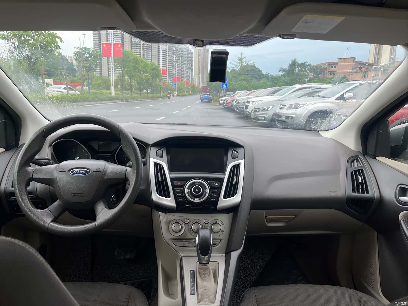 Ford Focus, 2013 10