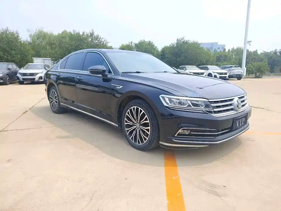 Volkswagen Huiang