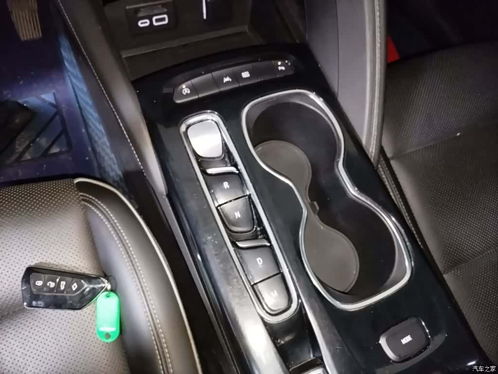 Buick Envision Plus, 2022 14