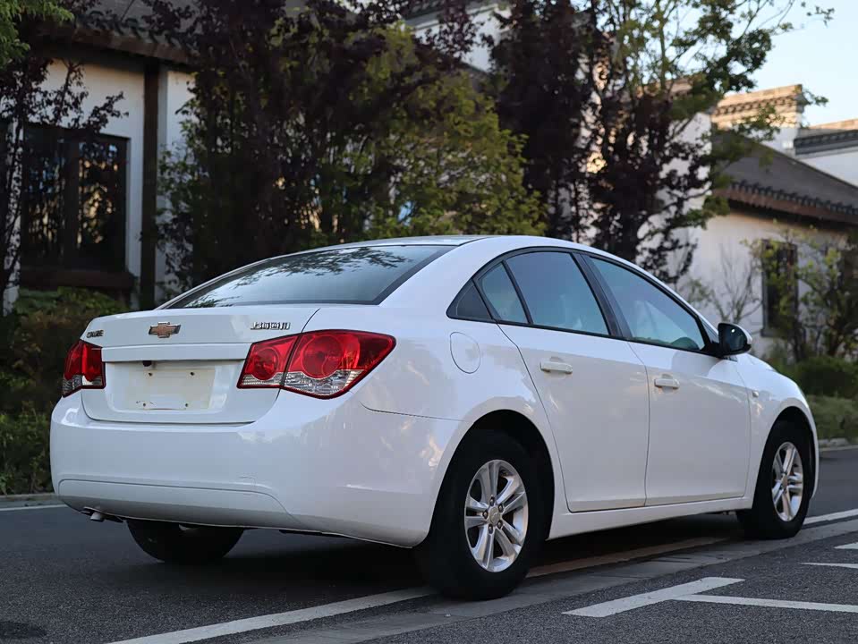 Chevrolet Cruze Chevrolet Cruze