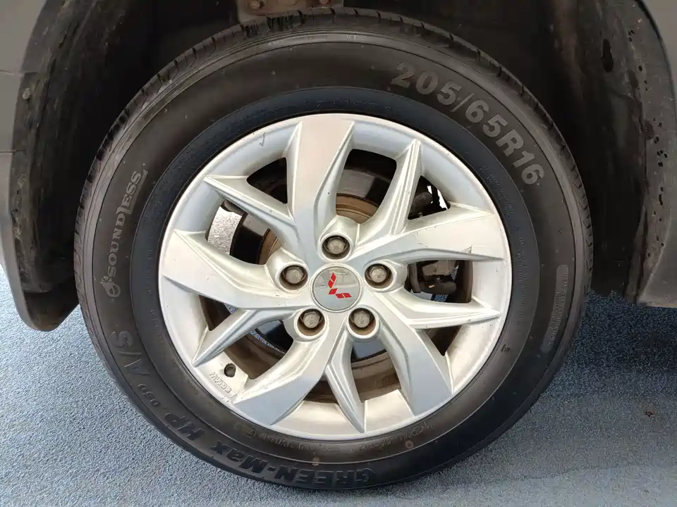 Wuling Wuling Hongguang S3