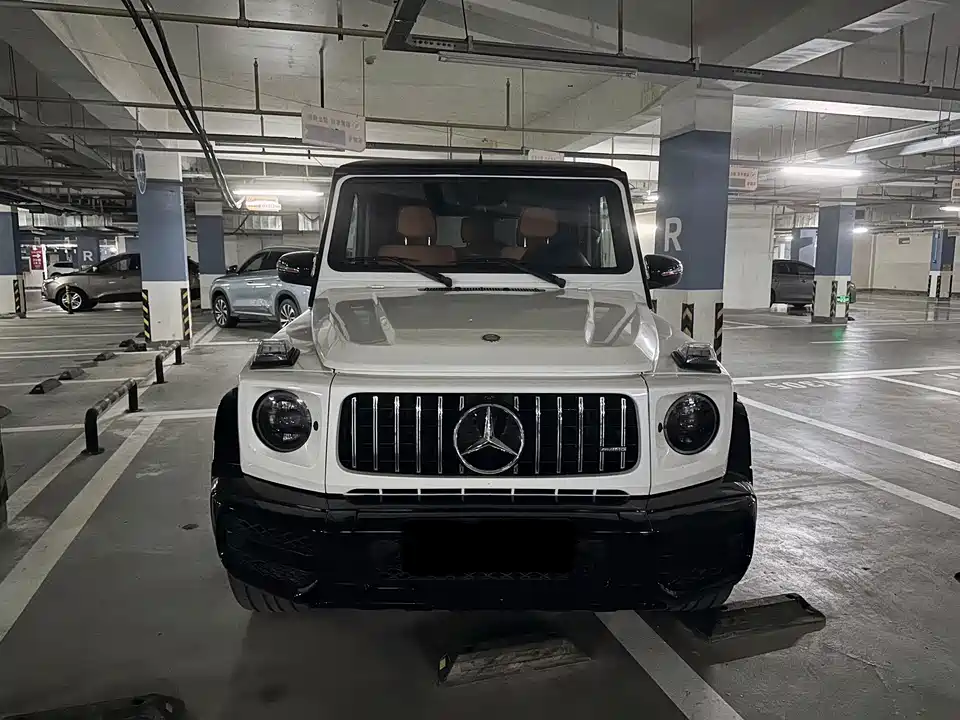 Mercedes-Benz G-class