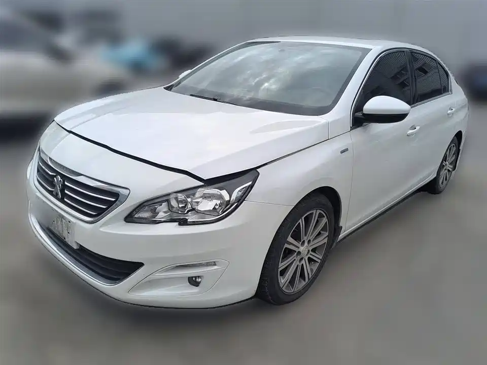 Peugeot 408